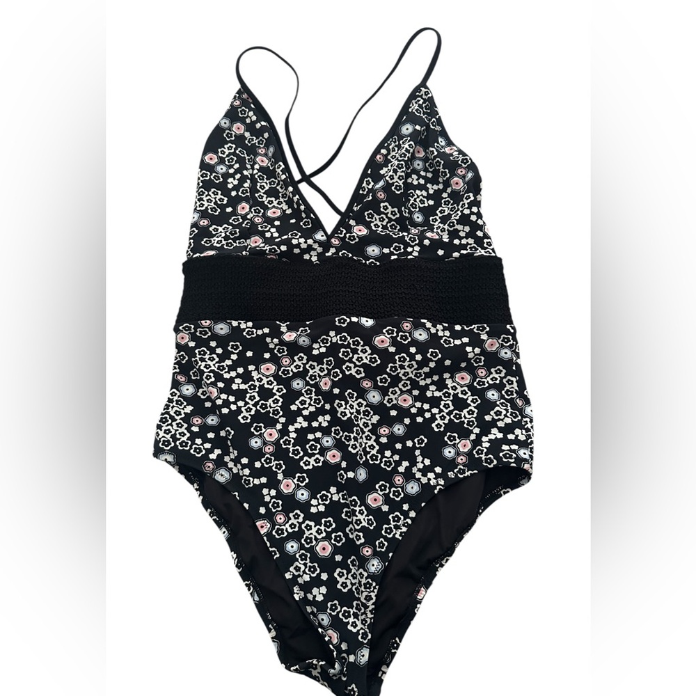 Kisuii Elegant Black Floral Women's One Piece Swimsuit